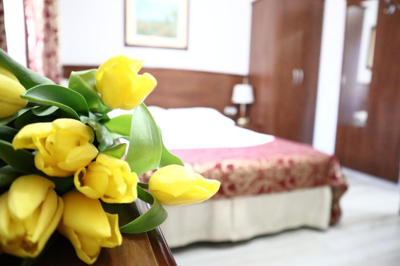 Aparthotel Ekspresja Naklo nad Notecia Luaran gambar