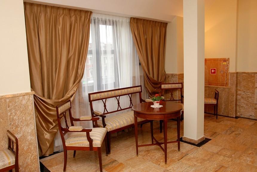 Aparthotel Ekspresja Naklo nad Notecia Luaran gambar